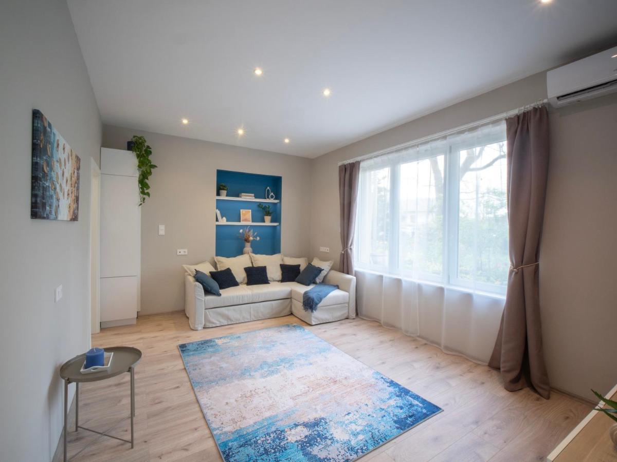 Blue Bird Citadel Apartment Boedapest Buitenkant foto